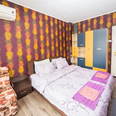 Price - 2 Bedrooms Flat - 1st Line Sea Garden
